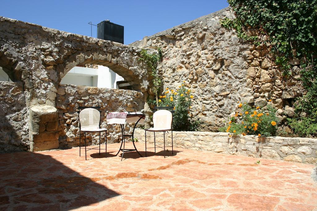Vafes Traditional Stone Houses Δωμάτιο φωτογραφία